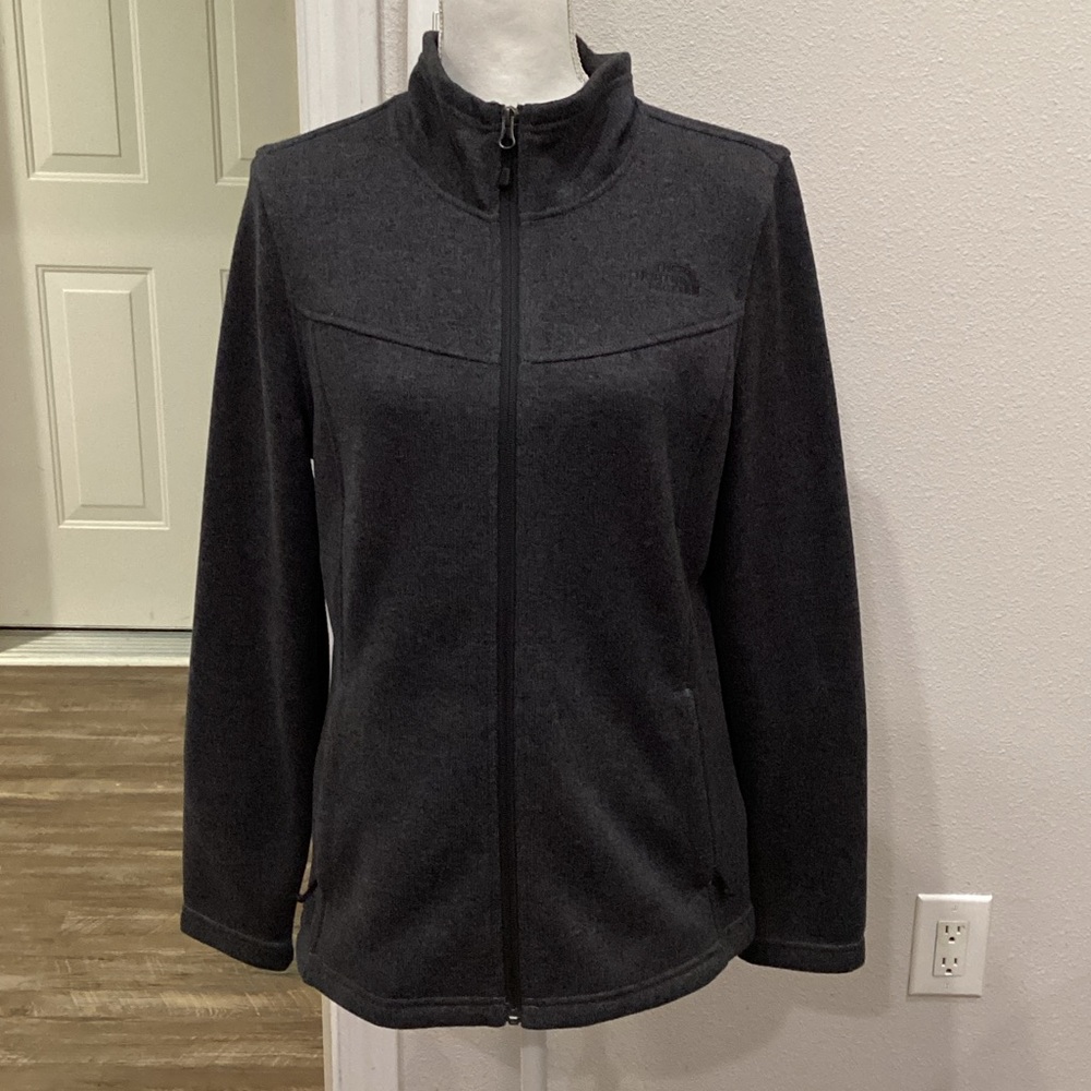 Preowned Women’s The North Face Zip Jacket Dark Grey Size Large (Item#J021)